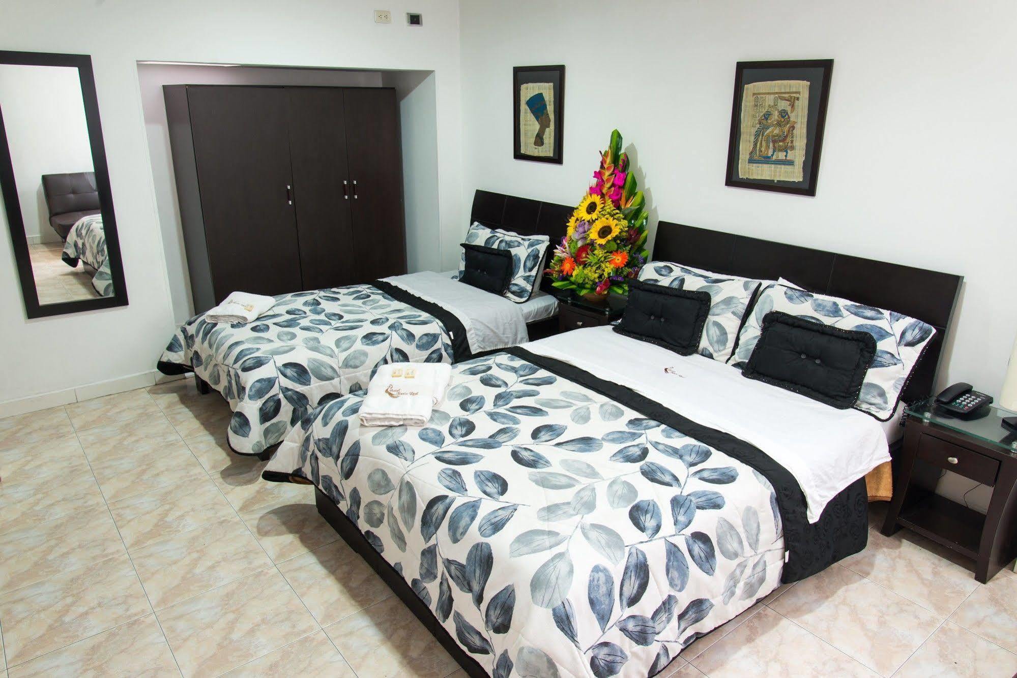 بوغوتا Hotel Fenix Real المظهر الخارجي الصورة
