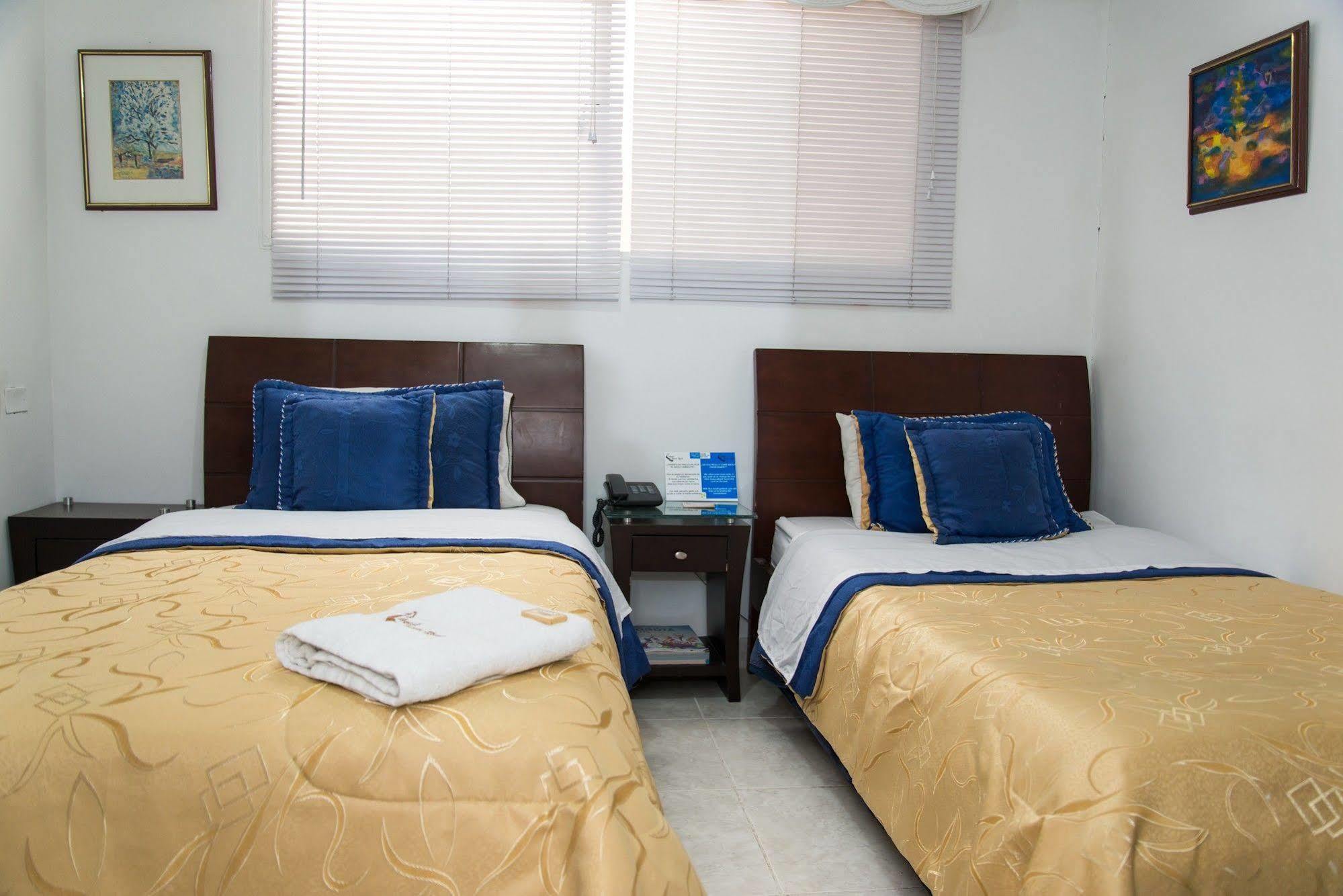 بوغوتا Hotel Fenix Real المظهر الخارجي الصورة