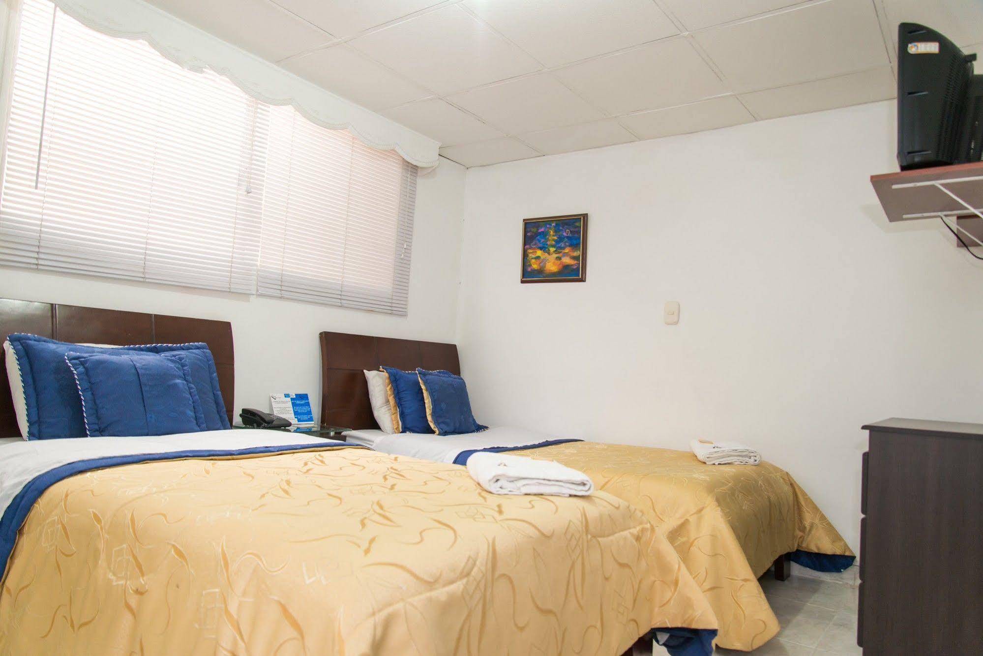 بوغوتا Hotel Fenix Real المظهر الخارجي الصورة