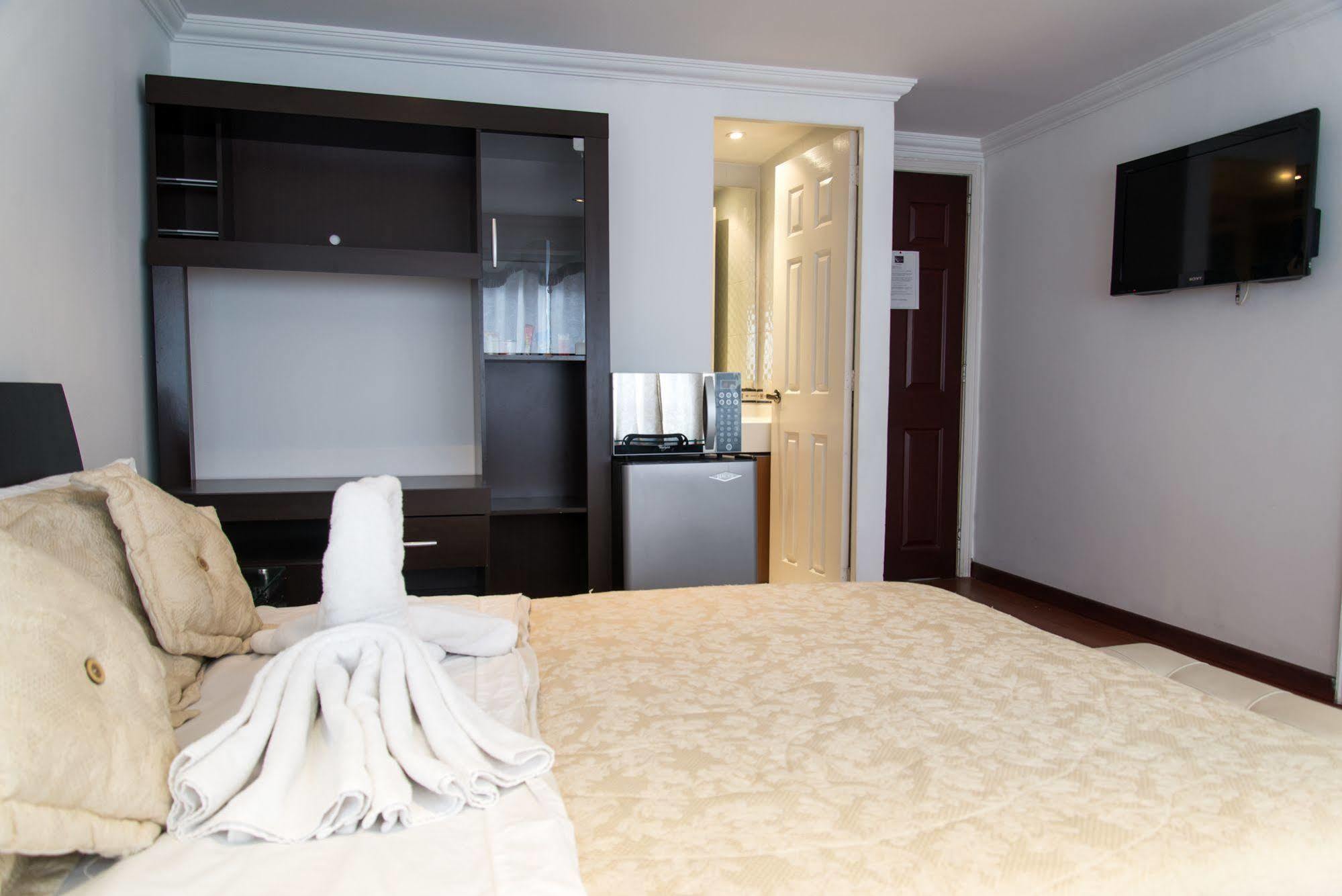 بوغوتا Hotel Fenix Real المظهر الخارجي الصورة